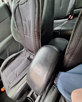 Citroen C4 cena 8500 przebieg: 234000, rok produkcji 2005 z Biała małe 301